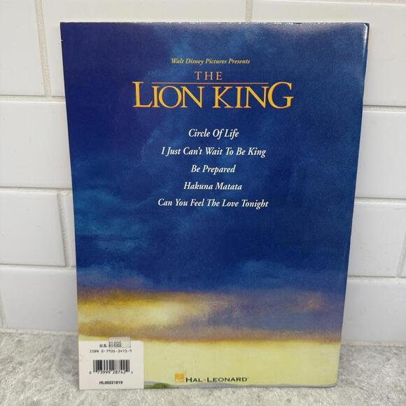 The Lion King Sheet Music for Piano Vocal Guitar Songbook Elton John & Tim Rice - Picture 2 of 7
